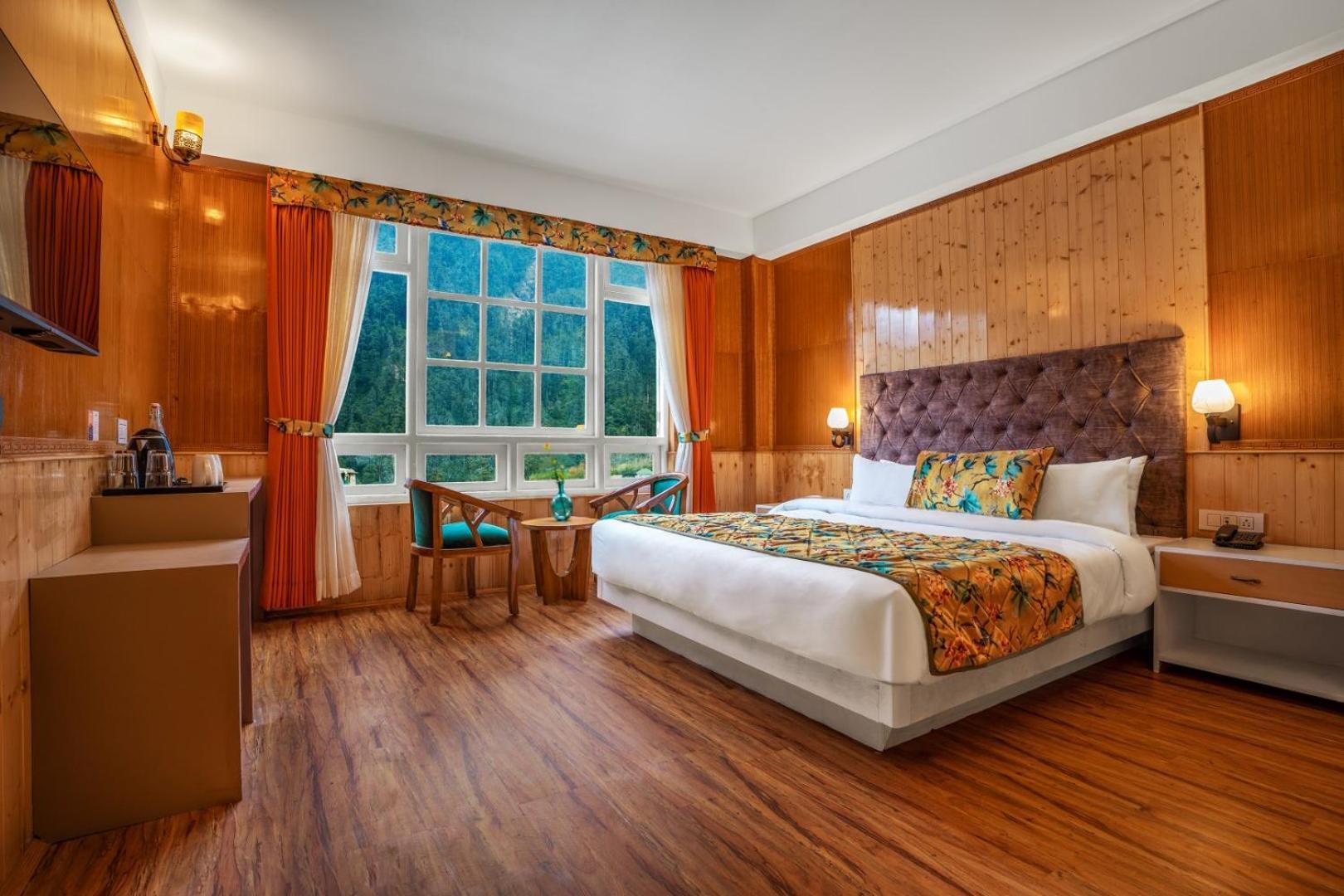 Summit Gangchen Hotel 라첸 외부 사진